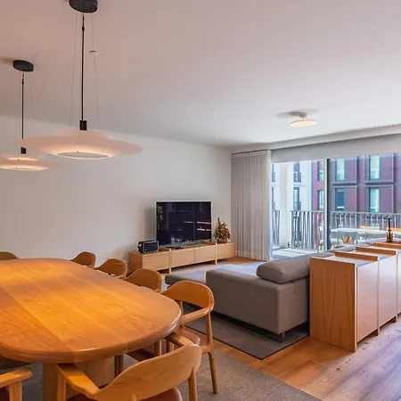 Apartment Youropo - Bonjardim Prime