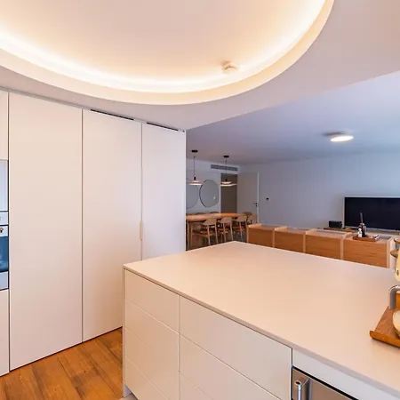 Youropo - Bonjardim Prime Apartment *